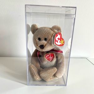 Ty Beanie Babies “1999 Signature” the bear
